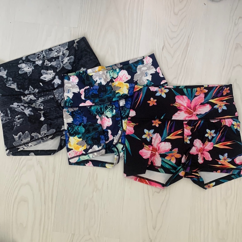 Old Navy Active Fitted Sports Shorts Go Dry